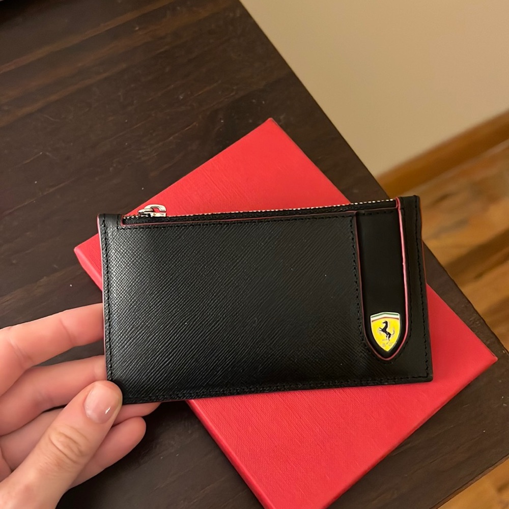 Brand new Ferrari wallet